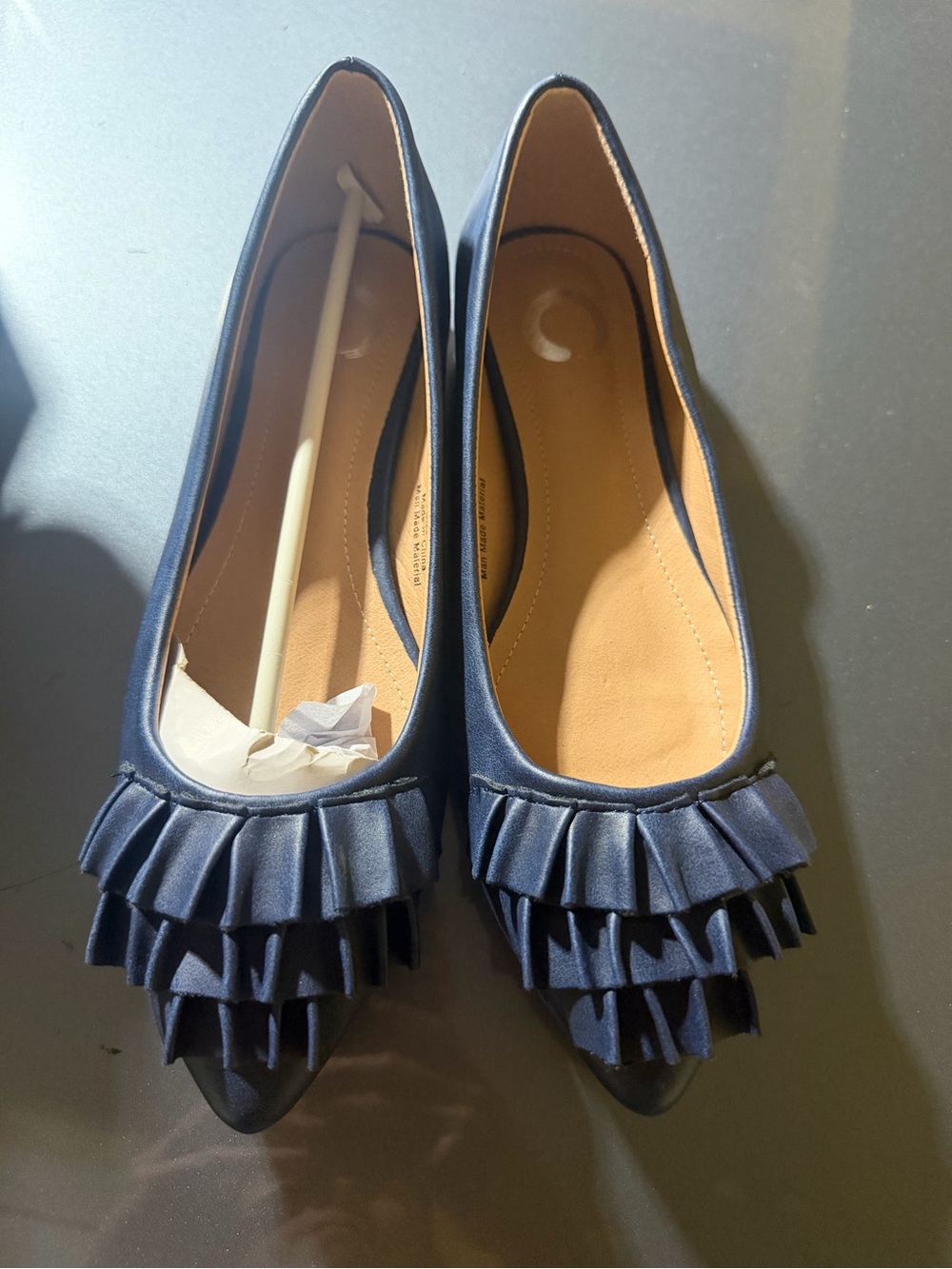 “New” JourneeCollection Navy Blue Ruffle Pointed Toe Flats size6.5